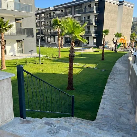 Luxuriose 1br! Netflix & Kuche - 5 Minuten Vom Strand Kusadası
